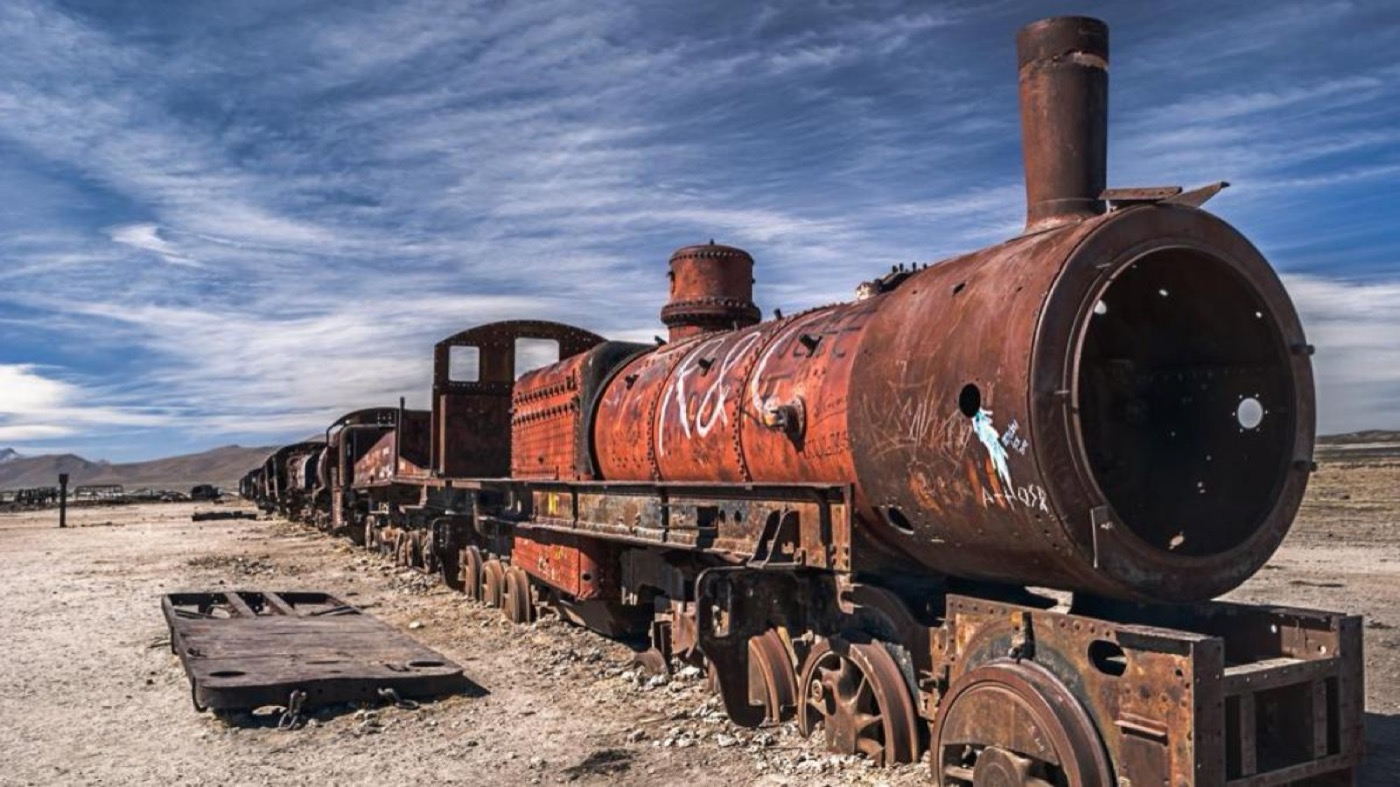 Cementerio de trenes de Uyuni