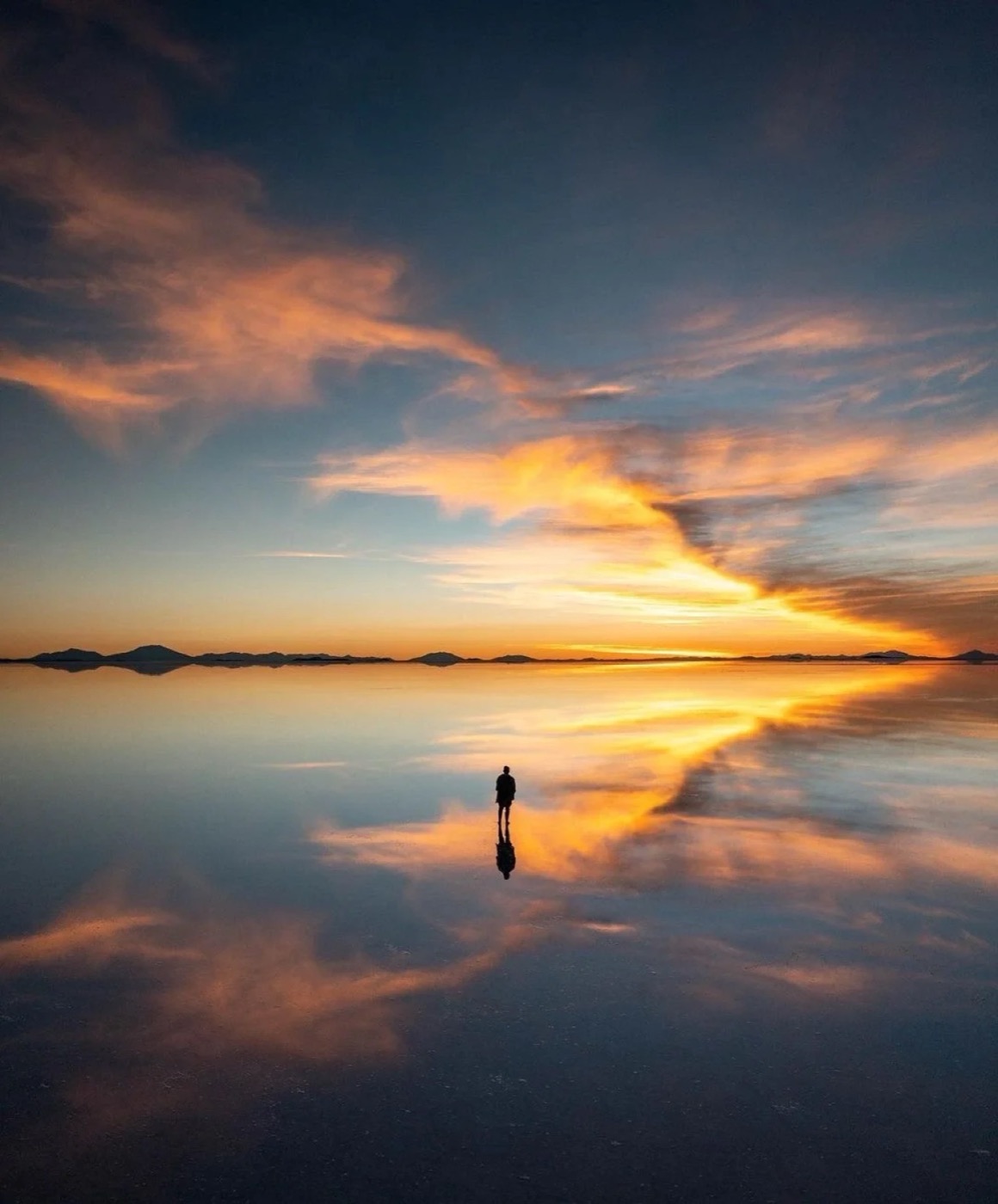 Amanecer sobre el Salar de Uyuni